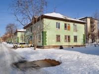 Verkhnyaya Pyshma, Pobedy st, house 18. Apartment house