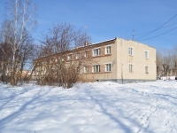 Verkhnyaya Pyshma, Petrov st, house 41/1. Apartment house
