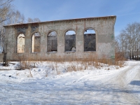 Verkhnyaya Pyshma, Petrov st, vacant building 