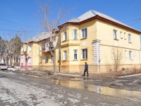 Verkhnyaya Pyshma, st Chaykovsky, house 26. Apartment house