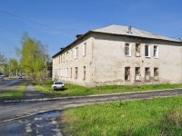 Первоуральск, улица Сакко и Ванцетти, дом 2. многоквартирный дом