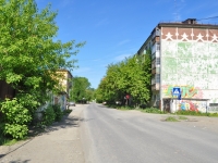 Pervouralsk, Malyshev st, house 6. Apartment house