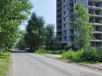 Первоуральск, улица Папанинцев, дом 13. строящееся здание