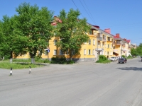 Первоуральск, улица Чкалова, дом 35. многоквартирный дом