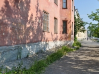 Pervouralsk, Medikov st, house 1. Apartment house