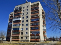 Полевской, улица Володарского, дом 13. многоквартирный дом
