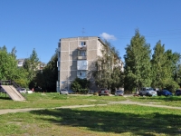 Revda, st Tsvetnikov, house 47А. Apartment house