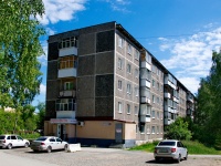 Revda, st Tsvetnikov, house 50. Apartment house