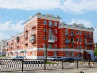 Невьянск, улица Матвеева, дом 1. многоквартирный дом