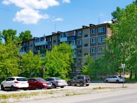 Sredneuralsk, Bakhteev st, house 14. Apartment house