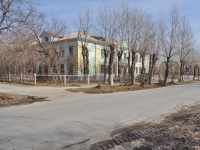 Sredneuralsk, school Средняя общеобразовательная школа №31, Uralskaya st, house 14