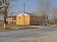 Sredneuralsk, Lenin st, house 23. Apartment house