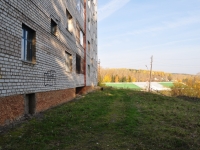 Degtyarsk, Kalinin st, house 6. Apartment house