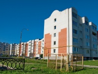 Aramil, Novaya st, house 1Б. Apartment house