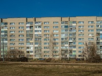 Vyazma, Polevaya st, house 47. Apartment house