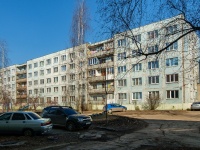Vyazma, st Stroiteley, house 18. Apartment house