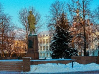 Tambov, monument Зое КосмодемьянскойSovetskaya st, monument Зое Космодемьянской