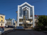 Тамбов, улица Интернациональная, дом 11А. офисное здание Акционерный Банк РОССИЯ