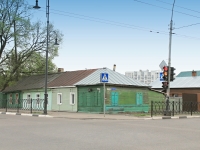 Тамбов, улица Чичканова, дом 92. индивидуальный дом