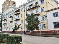 Tambov, Sergeev-Tsensky , house 1. Apartment house