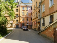 Tver, Sofia Perovskaya st, house 10/32. Apartment house with a store on the ground-floor