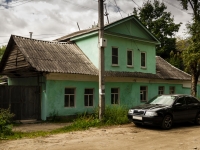 Ostashkov, Volodarsky st, house 52. Apartment house