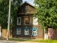 Ostashkov, avenue Leninsky, house 79. Apartment house