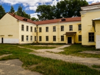 Ostashkov, st Oktyabrskaya, house 13. school