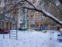 , Uchebnaya st, 房屋 34. 公寓楼