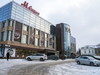 Томск, торговый центр "ЦУМ", Ленина проспект, дом 121