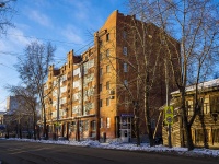 neighbour house: avenue. Lenin, house 118. Apartment house