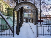 соседний дом: пр-кт. Ленина, дом 151/1. офисное здание