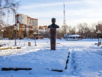 Томск, Бюст Н.Н. Рукавишниковаулица Пушкина, Бюст Н.Н. Рукавишникова