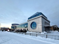 ,  , 房屋 2. 写字楼