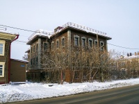 соседний дом: ул. Войкова, дом 12. неиспользуемое здание