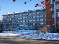 Томск, улица Вершинина, дом 52. общежитие