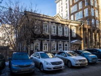 Томск, улица Карташова, дом 2. индивидуальный дом