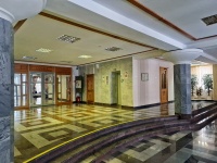 Томск, гостиница (отель) "Октябрьская", улица Карла Маркса, дом 12