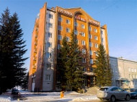 соседний дом: ул. Карла Маркса, дом 12. гостиница (отель) "Октябрьская"