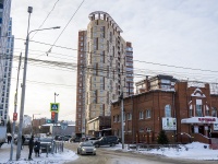 , Bolshaya podgornaya st, 房屋 70. 公寓楼