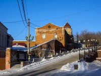 соседний дом: ул. Бакунина, дом 2А. офисное здание