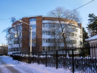 соседний дом: ул. Студенческая, дом 15. многоквартирный дом