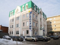 隔壁房屋: alley. 1905 goda, 房屋 8/1. 体育俱乐部