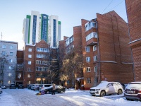 ,  , 房屋 15/2. 公寓楼