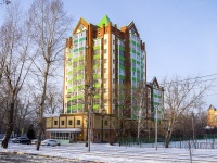 Томск, улица Тверская, дом 32. многоквартирный дом