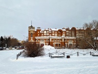 Томск, улица Набережная реки Томи, дом 27. офисное здание