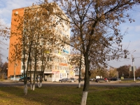 Тула, улица Рязанская, дом 1. многофункциональное здание