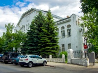 Ulyanovsk, 大学 Ульяновский государственный университет, Lev Tolstoy st, 房屋 42