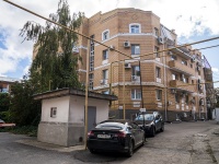 Ульяновск, улица Ленина, дом 89. офисное здание