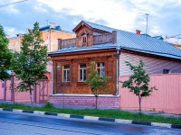 Ульяновск, улица Ленина, дом 106. индивидуальный дом